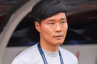 记者：戴伟浚缺席昨天国足的对抗训练，从而落选最终23人名单